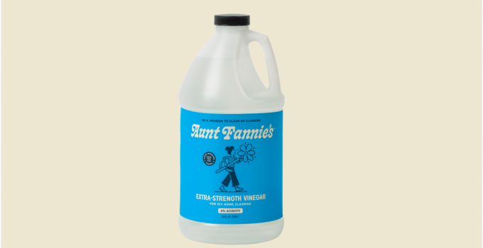 Extra Strength Cleaning Vinegar 64oz